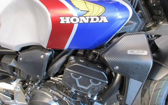 Umgebautes Motorrad Honda CB 1000 R von Motorrad Kreiselmeyer GmbH - Bild 15