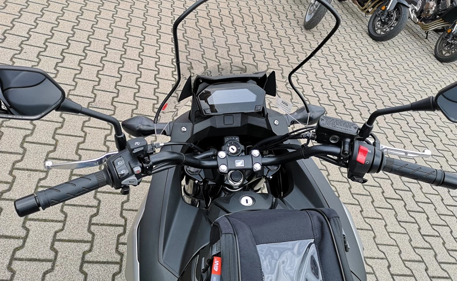 Rebuilt motorbike Honda NC750X Bild 16: Rebuilt motorbike Honda NC750X