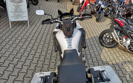 Umgebautes Motorrad Honda VFR1200X Crosstourer von Auto-und Motorradhaus Bürstadt GmbH - Bild 12 Umgebautes Motorrad Honda VFR1200X Crosstourer von Auto-und Motorradhaus Bürstadt GmbH - Bild 12