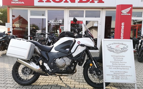 Umgebautes Motorrad Honda VFR1200X Crosstourer von Auto-und Motorradhaus Bürstadt GmbH - Bild 1 Umgebautes Motorrad Honda VFR1200X Crosstourer von Auto-und Motorradhaus Bürstadt GmbH - Bild 1