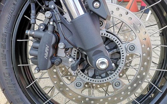 Umgebautes Motorrad Honda VFR1200X Crosstourer von Auto-und Motorradhaus Bürstadt GmbH - Bild 9 Umgebautes Motorrad Honda VFR1200X Crosstourer von Auto-und Motorradhaus Bürstadt GmbH - Bild 9