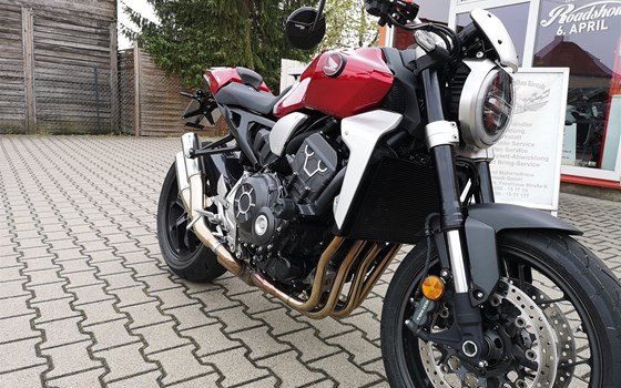 Umgebautes Motorrad Honda CB 1000 R von Auto-und Motorradhaus Bürstadt GmbH - Bild 5 Umgebautes Motorrad Honda CB 1000 R von Auto-und Motorradhaus Bürstadt GmbH - Bild 5