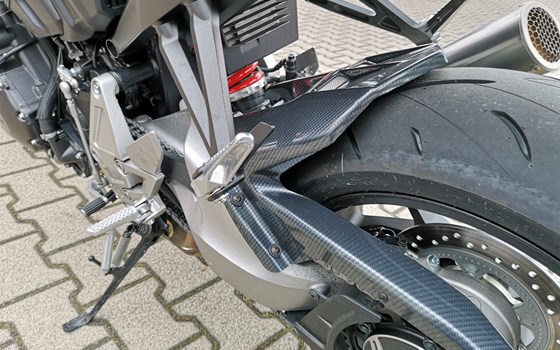 Umgebautes Motorrad Honda CB 1000 R von Auto-und Motorradhaus Bürstadt GmbH - Bild 12 Umgebautes Motorrad Honda CB 1000 R von Auto-und Motorradhaus Bürstadt GmbH - Bild 12