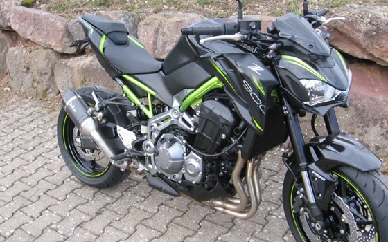 Umgebautes Motorrad Kawasaki Z900 von Bike Performance by Joachim Fegert - Bild 2 Umgebautes Motorrad Kawasaki Z900 von Bike Performance by Joachim Fegert - Bild 2