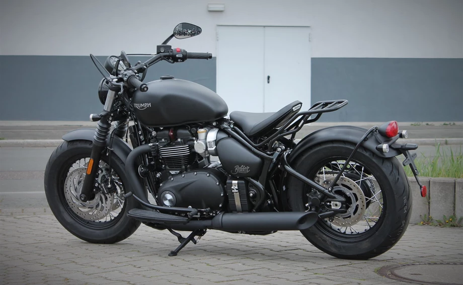 Umbgebautes Motorrad Triumph Bonneville Bobber Black Bild 5: Umbgebautes Motorrad Triumph Bonneville Bobber Black