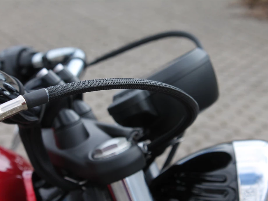 Umbgebautes Motorrad Triumph Bonneville Bobber Bild 20: Umbgebautes Motorrad Triumph Bonneville Bobber
