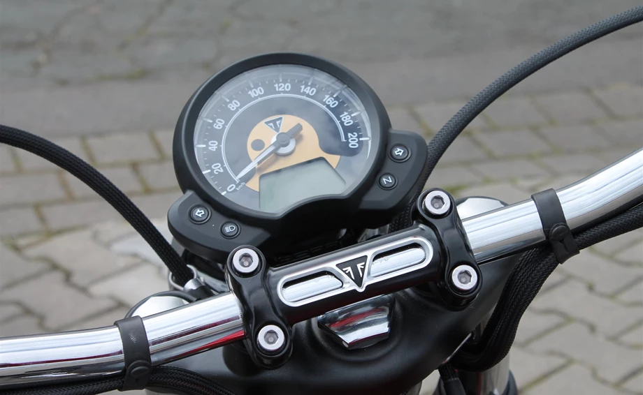 Umbgebautes Motorrad Triumph Bonneville Bobber Bild 26: Umbgebautes Motorrad Triumph Bonneville Bobber