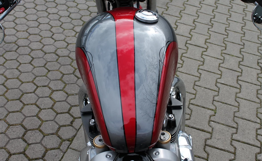 Umbgebautes Motorrad Triumph Bonneville Bobber Bild 30: Umbgebautes Motorrad Triumph Bonneville Bobber