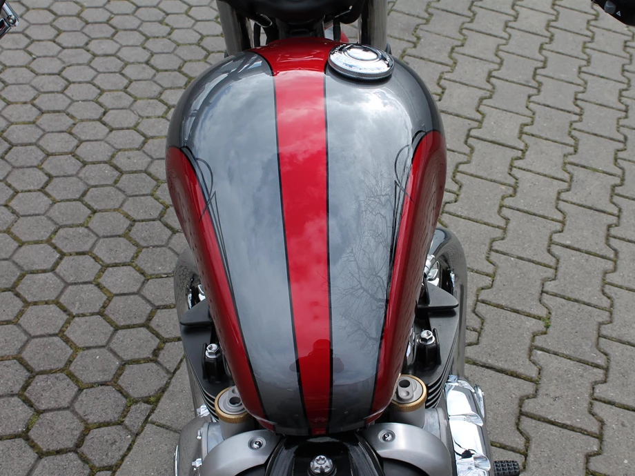 Umbgebautes Motorrad Triumph Bonneville Bobber Bild 30: Umbgebautes Motorrad Triumph Bonneville Bobber