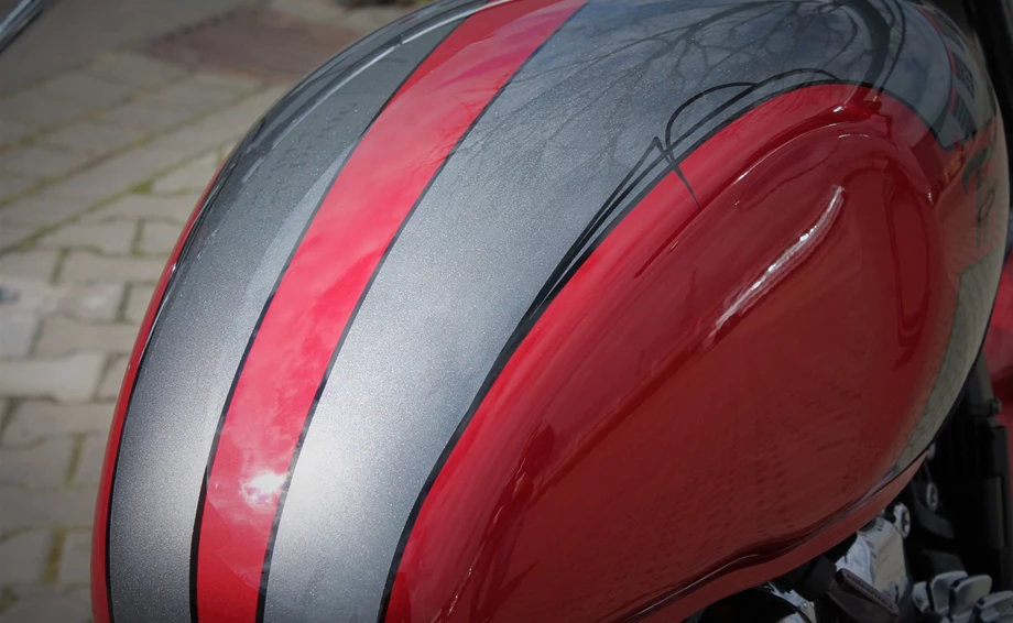 Umbgebautes Motorrad Triumph Bonneville Bobber Bild 5: Umbgebautes Motorrad Triumph Bonneville Bobber