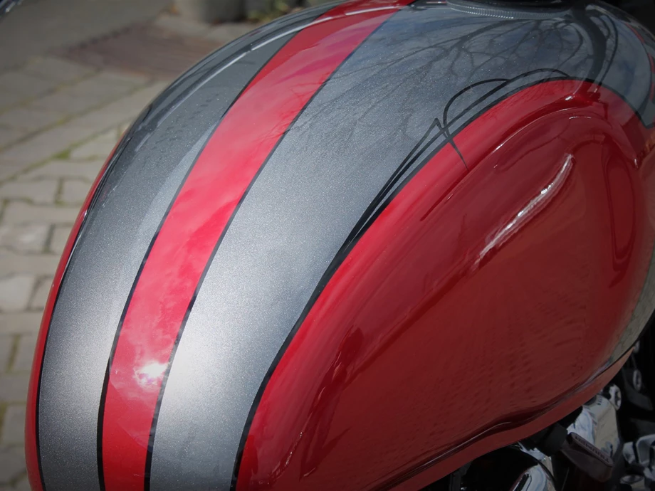 Umbgebautes Motorrad Triumph Bonneville Bobber Bild 5: Umbgebautes Motorrad Triumph Bonneville Bobber