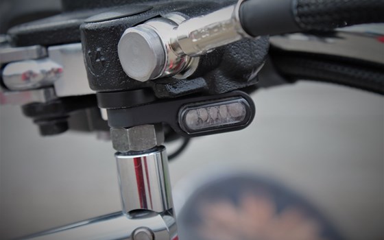 Umgebautes Motorrad Triumph Bonneville Bobber von Stärker-Profil GmbH - Bild 7 Umgebautes Motorrad Triumph Bonneville Bobber von Stärker-Profil GmbH - Bild 7
