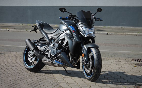 Umgebautes Motorrad Suzuki GSX-S1000 Street Performance von Stärker-Profil GmbH - Bild 1 Umgebautes Motorrad Suzuki GSX-S1000 Street Performance von Stärker-Profil GmbH - Bild 1