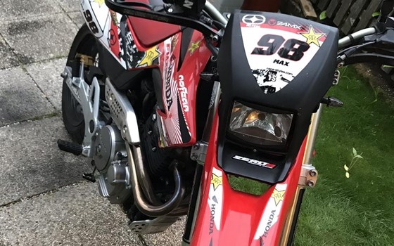 Umgebautes Motorrad Honda FMX650 von user1091846 - Bild 8 Umgebautes Motorrad Honda FMX650 von user1091846 - Bild 8