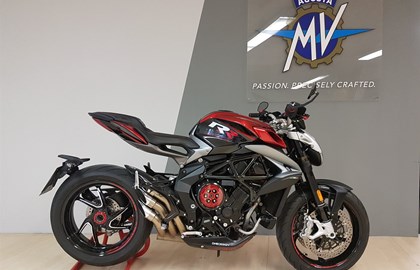 MV Agusta Brutale 800 RR Custom Bike MV Agusta Brutale 800 RR Custom Bike