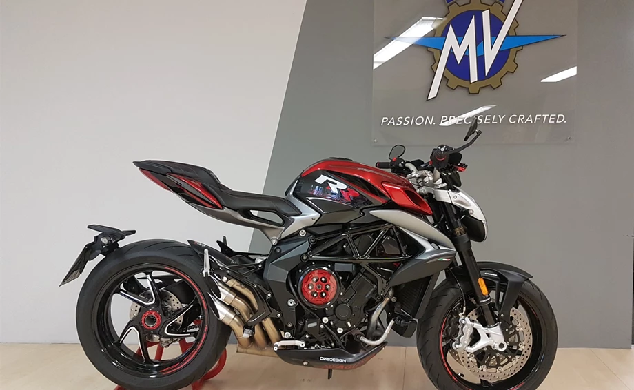 Umbgebautes Motorrad MV Agusta Brutale 800 RR Bild 1: Umbgebautes Motorrad MV Agusta Brutale 800 RR