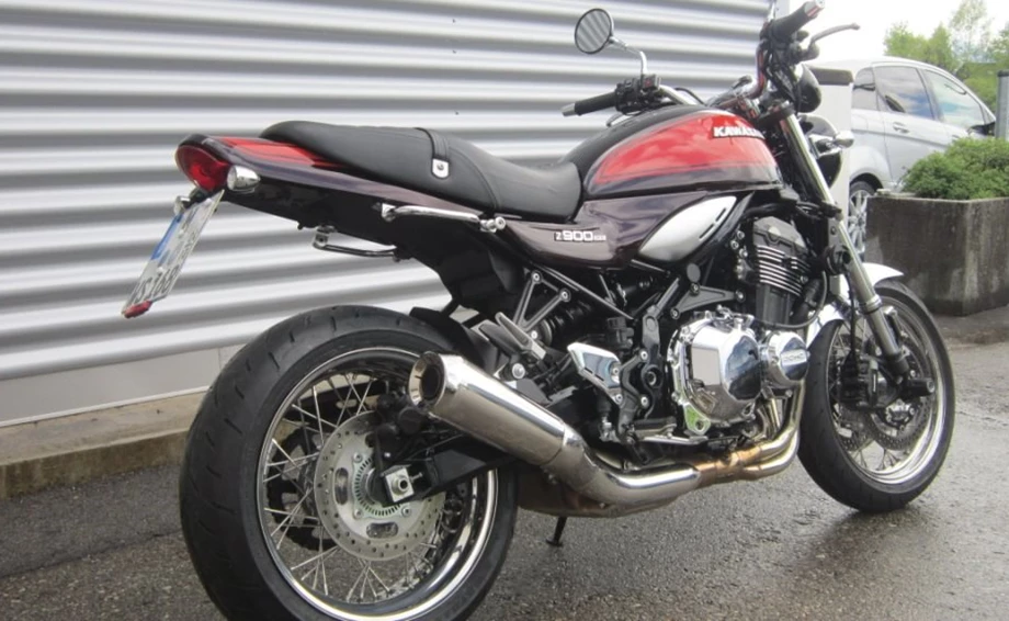 Rebuilt motorbike Kawasaki Z900 RS Bild 2: Rebuilt motorbike Kawasaki Z900 RS