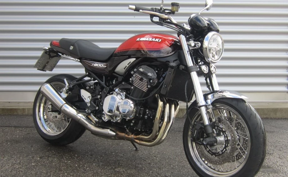 Rebuilt motorbike Kawasaki Z900 RS Bild 6: Rebuilt motorbike Kawasaki Z900 RS