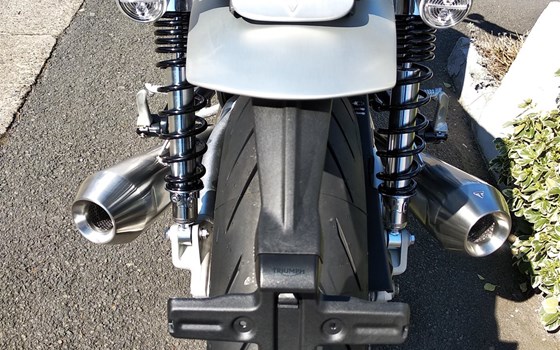 Umgebautes Motorrad Triumph Speed Twin 1200 von Motorrad Reinhardt GmbH - Bild 6 Umgebautes Motorrad Triumph Speed Twin 1200 von Motorrad Reinhardt GmbH - Bild 6
