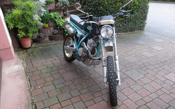 Umgebautes Motorrad Honda NX 650 Dominator von user1146657 - Bild 2 Umgebautes Motorrad Honda NX 650 Dominator von user1146657 - Bild 2
