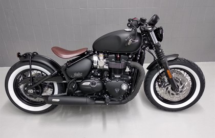Triumph Bonneville Bobber Black Custom Bike Triumph Bonneville Bobber Black Custom Bike