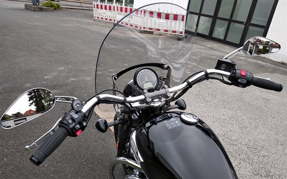 Umgebautes Motorrad Triumph Bonneville Speedmaster von Motorrad Reinhardt GmbH - Bild 5 Umgebautes Motorrad Triumph Bonneville Speedmaster von Motorrad Reinhardt GmbH - Bild 5