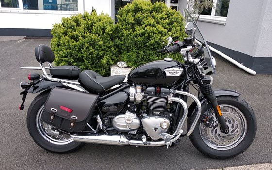 Umgebautes Motorrad Triumph Bonneville Speedmaster von Motorrad Reinhardt GmbH - Bild 2 Umgebautes Motorrad Triumph Bonneville Speedmaster von Motorrad Reinhardt GmbH - Bild 2