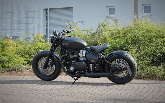 Umgebautes Motorrad Triumph Bonneville Bobber Black von Stärker-Profil GmbH - Bild 12 Umgebautes Motorrad Triumph Bonneville Bobber Black von Stärker-Profil GmbH - Bild 12