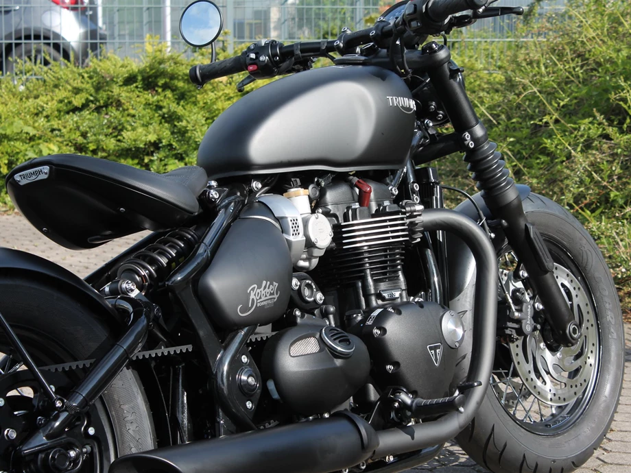 Umbgebautes Motorrad Triumph Bonneville Bobber Black Bild 1: Umbgebautes Motorrad Triumph Bonneville Bobber Black