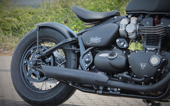 Umgebautes Motorrad Triumph Bonneville Bobber Black von Stärker-Profil GmbH - Bild 8 Umgebautes Motorrad Triumph Bonneville Bobber Black von Stärker-Profil GmbH - Bild 8