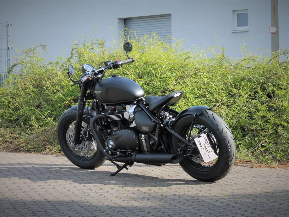 Umbgebautes Motorrad Triumph Bonneville Bobber Black Bild 10: Umbgebautes Motorrad Triumph Bonneville Bobber Black