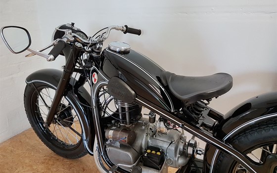 Umgebautes Motorrad EMW EMW R 35/2 von Motorrad Scheunpflug e.K. - Bild 7