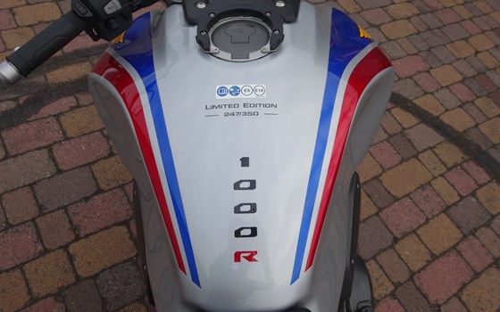 Umgebautes Motorrad Honda CB 1000 R von Motorradtechnik Lang GmbH - Bild 9 Umgebautes Motorrad Honda CB 1000 R von Motorradtechnik Lang GmbH - Bild 9