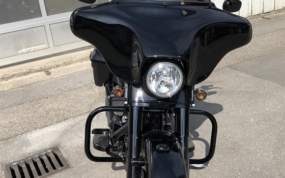 Umgebautes Motorrad Harley-Davidson Touring Road King Special FLHRXS von MIKE2010 - Bild 1