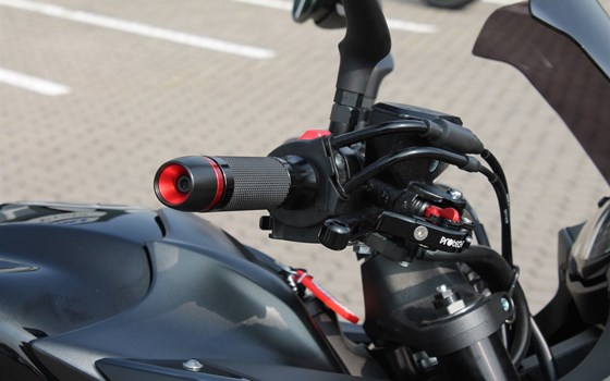 Umgebautes Motorrad Suzuki GSX-S1000F Street Performance von Stärker-Profil GmbH - Bild 5 Umgebautes Motorrad Suzuki GSX-S1000F Street Performance von Stärker-Profil GmbH - Bild 5