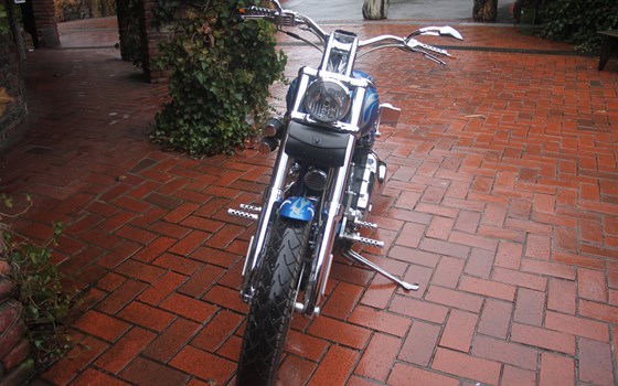 Umgebautes Motorrad Harley-Davidson Softtail Rocker C FXCWC von X-Trem Custombikes - Bild 15 Umgebautes Motorrad Harley-Davidson Softtail Rocker C FXCWC von X-Trem Custombikes - Bild 15
