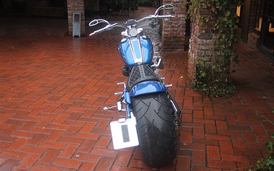 Umgebautes Motorrad Harley-Davidson Softtail Rocker C FXCWC von X-Trem Custombikes - Bild 2 Umgebautes Motorrad Harley-Davidson Softtail Rocker C FXCWC von X-Trem Custombikes - Bild 2