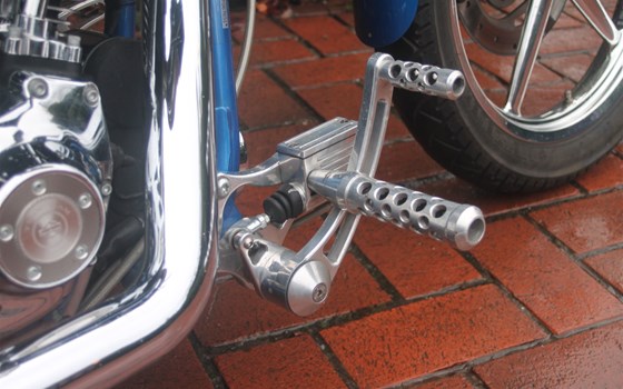 Umgebautes Motorrad Harley-Davidson Softtail Rocker C FXCWC von X-Trem Custombikes - Bild 3 Umgebautes Motorrad Harley-Davidson Softtail Rocker C FXCWC von X-Trem Custombikes - Bild 3