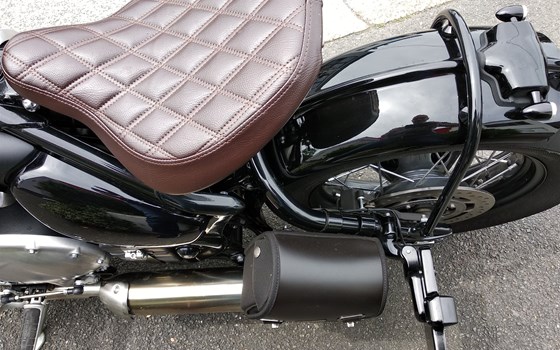 Umgebautes Motorrad Triumph Bonneville Bobber von Motorrad Reinhardt GmbH - Bild 9 Umgebautes Motorrad Triumph Bonneville Bobber von Motorrad Reinhardt GmbH - Bild 9