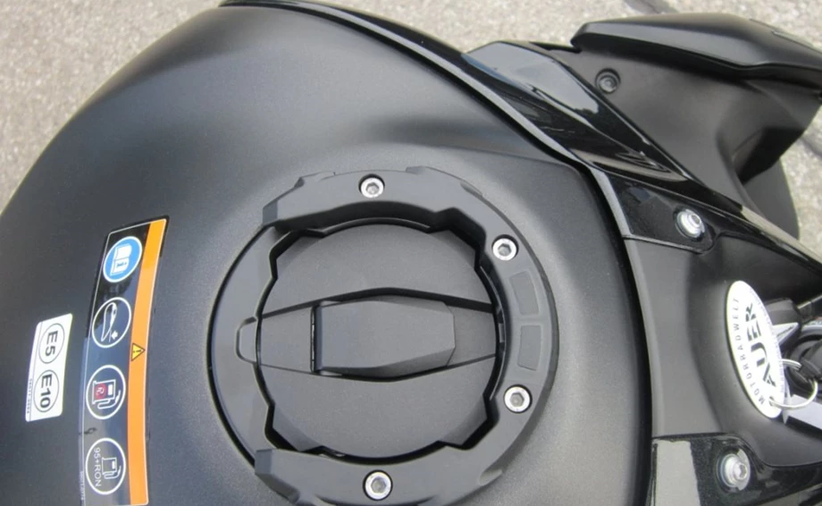 Rebuilt motorbike Kawasaki Z900 Bild 14: Rebuilt motorbike Kawasaki Z900