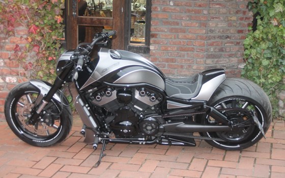 Umgebautes Motorrad Harley-Davidson Night Rod Special VRSCDX von X-Trem Custombikes - Bild 1 Umgebautes Motorrad Harley-Davidson Night Rod Special VRSCDX von X-Trem Custombikes - Bild 1