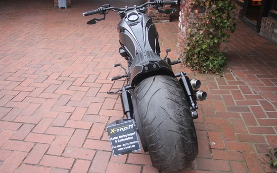 Umgebautes Motorrad Harley-Davidson Night Rod Special VRSCDX von X-Trem Custombikes - Bild 21 Umgebautes Motorrad Harley-Davidson Night Rod Special VRSCDX von X-Trem Custombikes - Bild 21
