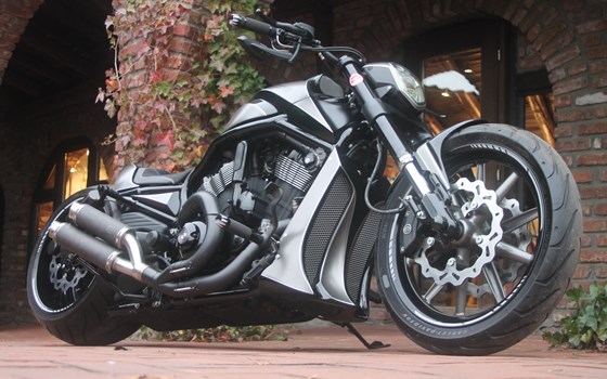 Umgebautes Motorrad Harley-Davidson Night Rod Special VRSCDX von X-Trem Custombikes - Bild 28 Umgebautes Motorrad Harley-Davidson Night Rod Special VRSCDX von X-Trem Custombikes - Bild 28