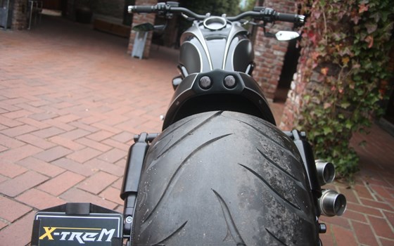 Umgebautes Motorrad Harley-Davidson Night Rod Special VRSCDX von X-Trem Custombikes - Bild 7 Umgebautes Motorrad Harley-Davidson Night Rod Special VRSCDX von X-Trem Custombikes - Bild 7