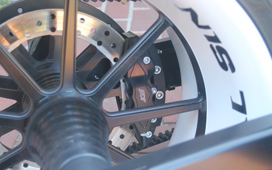 Umgebautes Motorrad Harley-Davidson Night Rod Special VRSCDX von X-Trem Custombikes - Bild 18 Umgebautes Motorrad Harley-Davidson Night Rod Special VRSCDX von X-Trem Custombikes - Bild 18