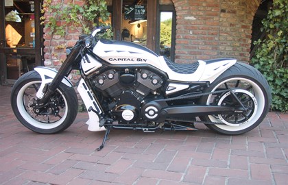 Harley-Davidson Night Rod Special VRSCDX Custom Bike