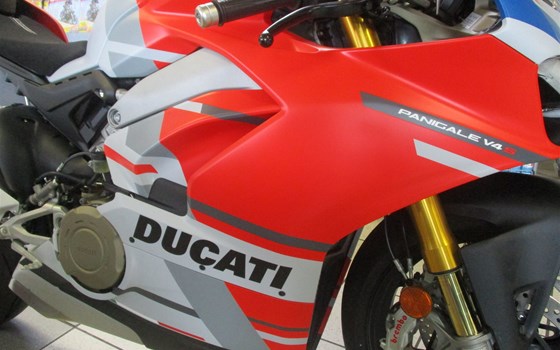 Umgebautes Motorrad Ducati Panigale V4 S Corse von Team Wahlers GmbH - Bild 10 Umgebautes Motorrad Ducati Panigale V4 S Corse von Team Wahlers GmbH - Bild 10