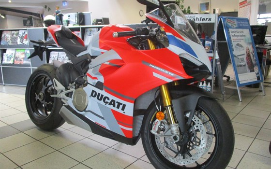 Umgebautes Motorrad Ducati Panigale V4 S Corse von Team Wahlers GmbH - Bild 3 Umgebautes Motorrad Ducati Panigale V4 S Corse von Team Wahlers GmbH - Bild 3