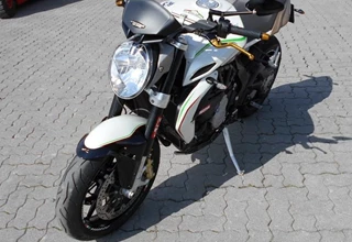 MV Agusta Brutale 675 MV Agusta Brutale 675