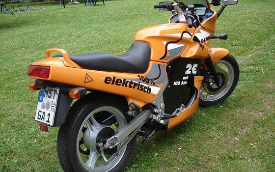 Umgebautes Motorrad Kawasaki GPZ 500 S von ichsagmaja - Bild 3 Umgebautes Motorrad Kawasaki GPZ 500 S von ichsagmaja - Bild 3